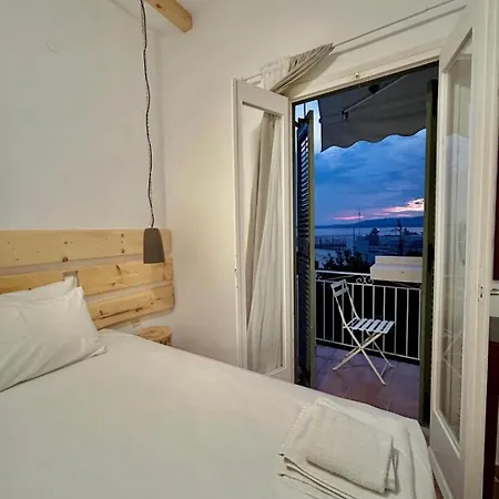 Guest house Sea Loutraki (Skopelos)